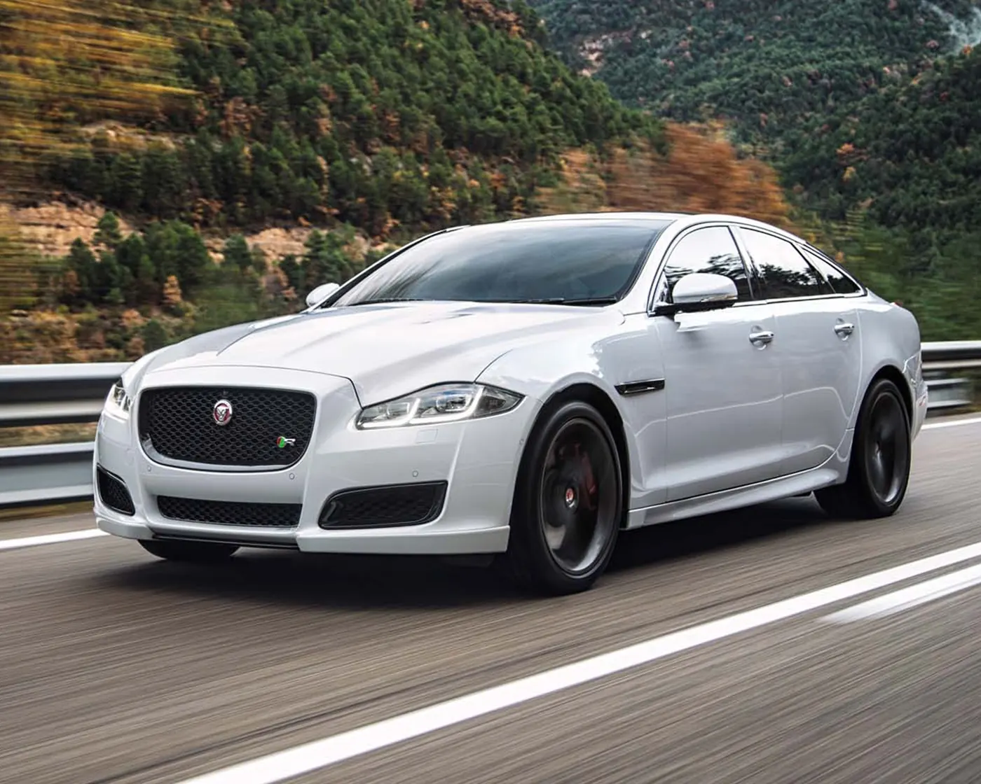Jaguar XJ
